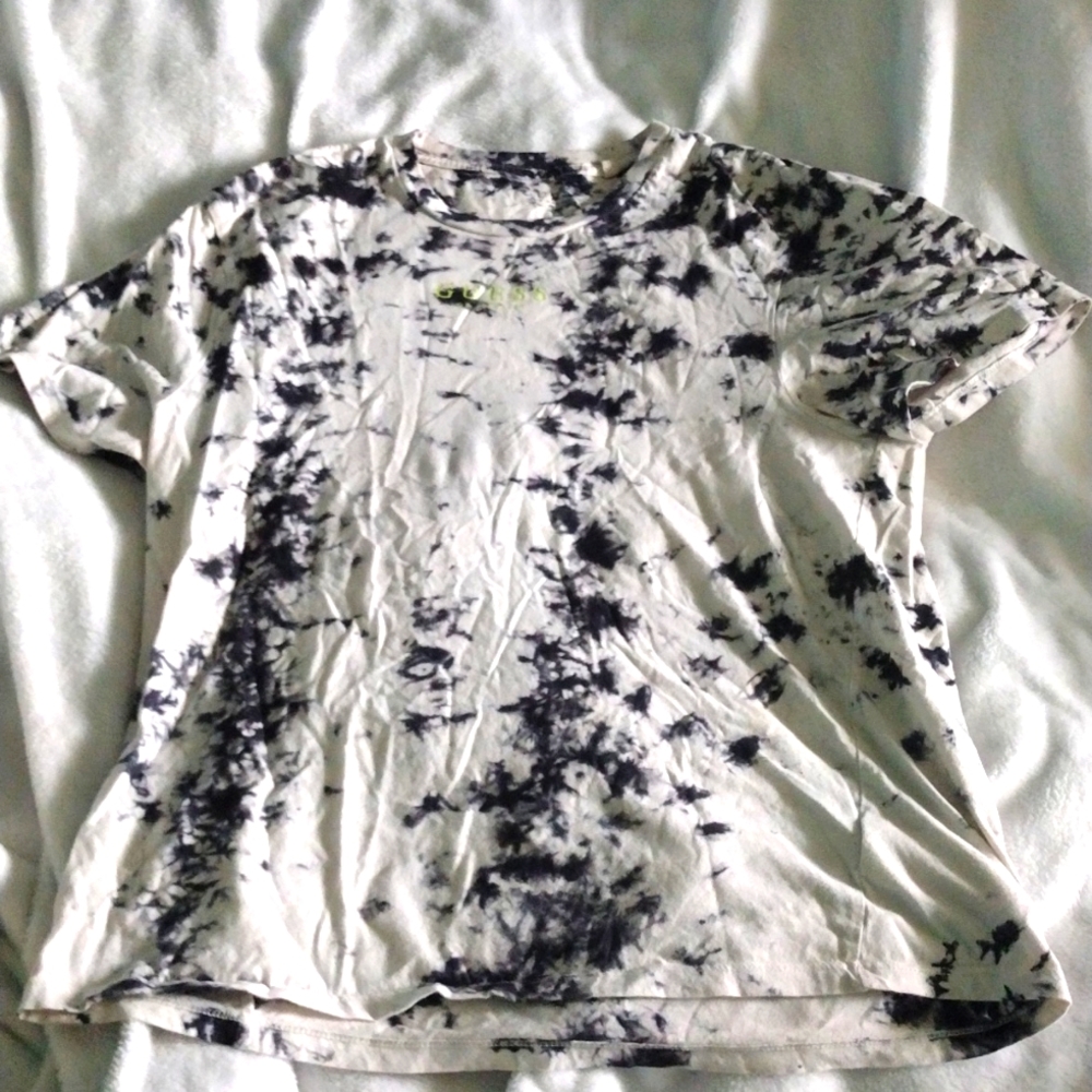 Guess t-shirt